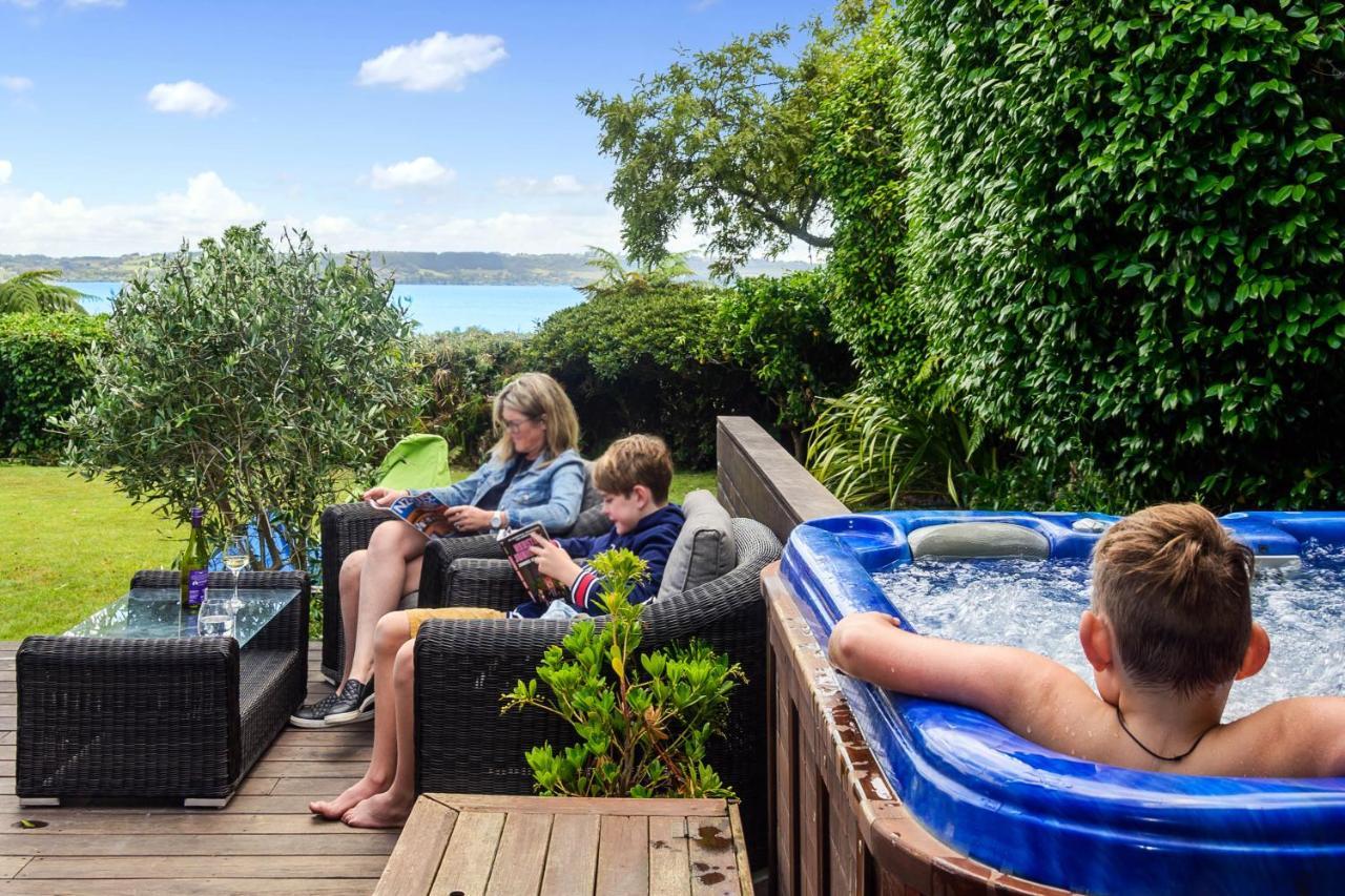 The Bird House - Kawaha Point, Rotorua. Stylish Six Bedroom Home With Space, Views And Relaxed Atmosphere 외부 사진